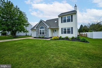 908 Gilder Dr, New Castle, DE 19720