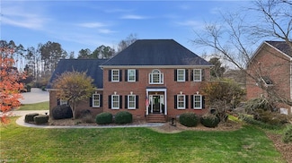 112 Winrow Dr, Jamestown, NC 27282