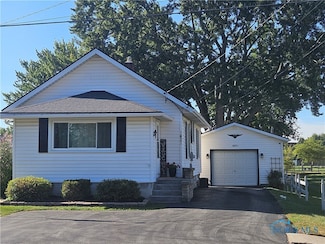 1421 E Sandusky St, Findlay, OH 45840