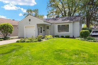 275 E Division St, Villa Park, IL 60181