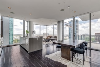 2900 Mckinnon St Unit 1204, Dallas, TX 75201