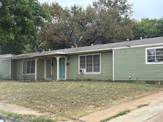 119 Vandenburg Dr, Denison, TX 75020