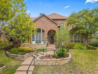 2616 Spring Lake Dr, Richardson, TX 75082