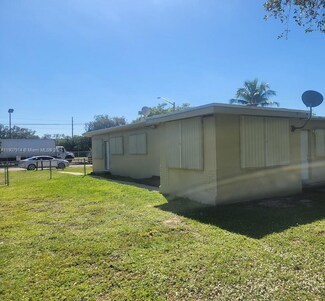 751 NW 96th St, Miami, FL 33150