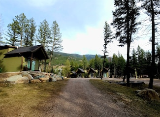 7547 Highway 2 E, Columbia Falls, MT 59912