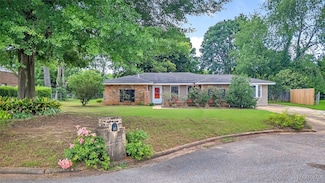 113 Duck Cove, Elmore, AL 36025