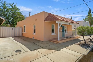 330 N Melendres St, Las Cruces, NM 88005