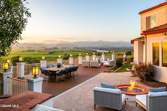 1074 Deseo Ave, Camarillo, CA 93010