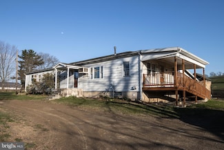 982 Long Run Rd, Pine Grove, PA 17963