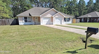 8104 Exchange St, Gautier, MS 39553