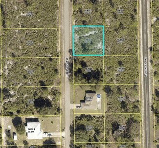 1610 Hibiscus Ave, Lehigh Acres, FL 33972