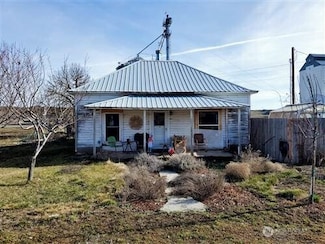 2965 E Benge Winona Rd, Benge, WA 99105