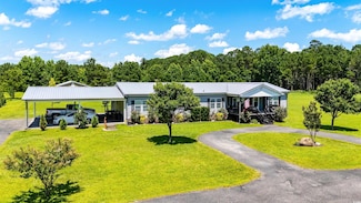 151 Kings Cove Ct Unit both lots 3 and 4, Loris, SC 29569