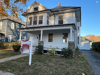 28 Fernwood Ave, Haverhill, MA 01835