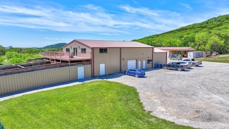 1175 Thornton Ln, Palo Pinto, TX 76484
