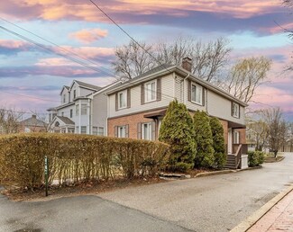 33A Court St Unit 33A, Newton, MA 02458