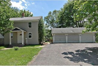 675 Sherman Ave, Elgin, IL 60120