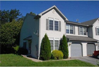 630 Frederick St, Reading, PA 19608