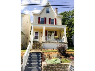 223 E Pennview Ave, Pittsburgh, PA 15223