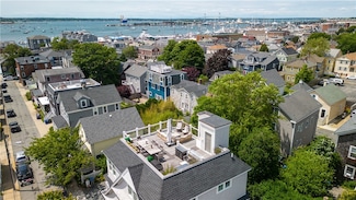 22 Dean Ave, Newport, RI 02840