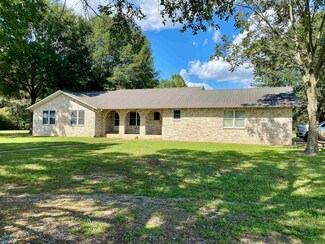 1271 Arkansas 11, Searcy, AR 72143