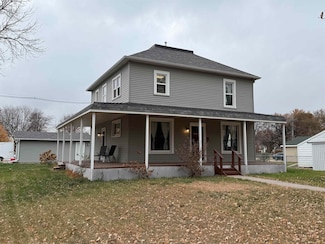 211 N Garber Ave, Minden, NE 68959