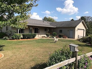 N3731 Fandrich St, Oxford, WI 53952