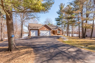 5050 Lower Roy Lake Rd, Nisswa, MN 56468