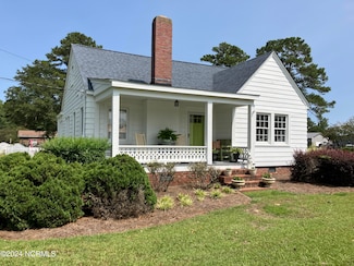 2280 W 5th St, Washington, NC 27889