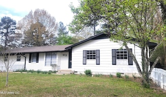 5849 Medallion Dr, Jackson, MS 39211