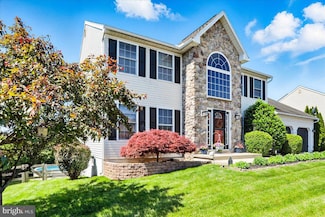 17 Shelly Dr, Reading, PA 19608