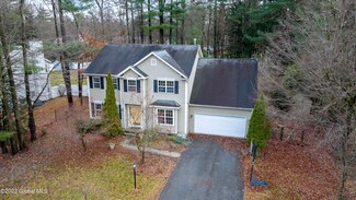 52 Sheffield Rd, Gansevoort, NY 12831