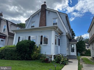 208 E Avon Rd, Brookhaven, PA 19015