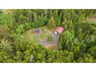 5319 SW Flansberg Rd, Waldport, OR 97394