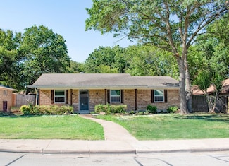731 E Cherry St, Duncanville, TX 75116