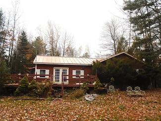 27 Mary Ln, Oakland, ME 04963