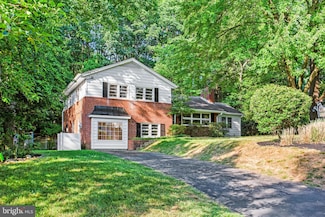 1117 Westbriar Ct NE, Vienna, VA 22180