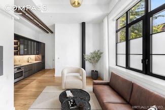 10 Quincy St Unit 1 H, Brooklyn, NY 11238