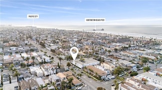 319 14th St Unit B, Huntington Beach, CA 92648
