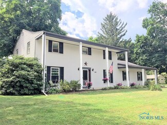 100 Edgewood St, Delta, OH 43515