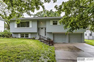 630 S 124th Ave, Omaha, NE 68154