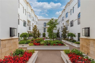 288 S Oakland Ave Unit 211, Pasadena, CA 91101