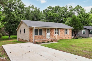 812 Lincoln Dr, Rocky Mount, NC 27801