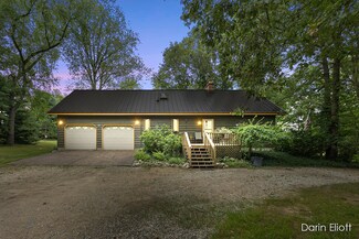 996 Prairie Creek Rd, Ionia, MI 48846