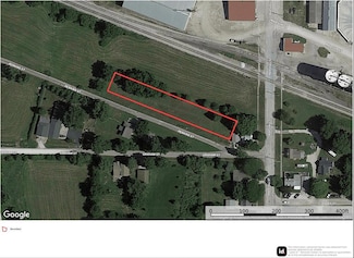 620 Perkins St, Dexter, IA 50070