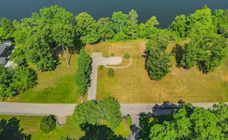 642 Water Cliff Dr, Somerset, KY 42503