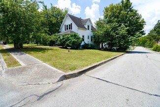 1361 Perkins St, Alcoa, TN 37701