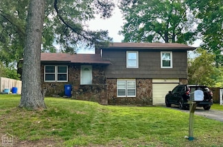 1703 W Oak Ave, Jonesboro, AR 72401
