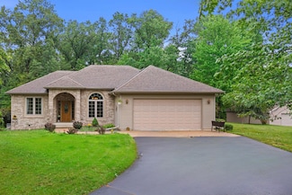 10275 Yellow Brick Rd, Amherst, WI 54406