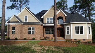 2 Rafferty Ct, Whispering Pines, NC 28327
